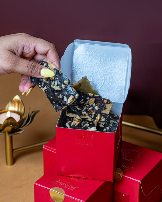 Toffee Walnut Bark (100 gms)